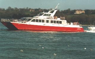 Red Funnel Red Jet 1, Cowes