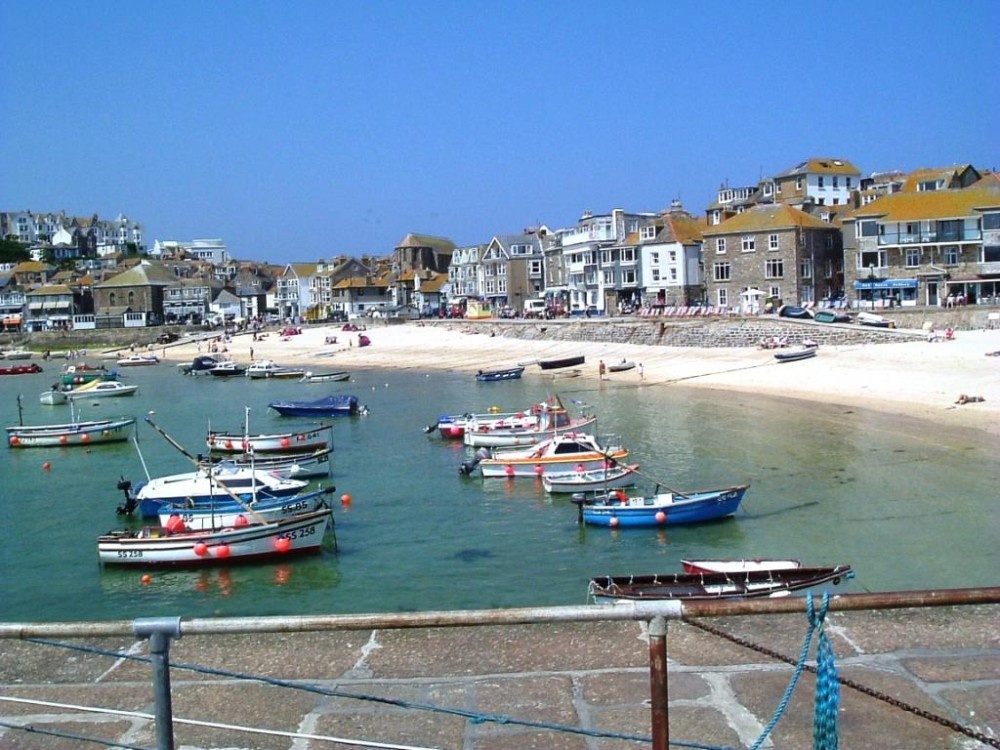 St Ives Harbour from Smeaton Pier. June 2005