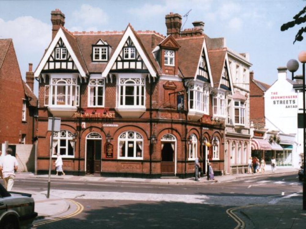 Photograph of The White Hart. Havant. Hampshire