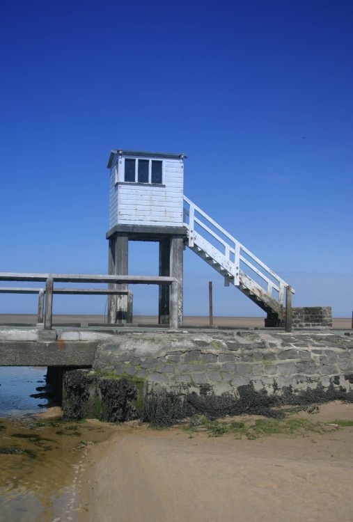 Shelter on the causeway to Lindisfarne