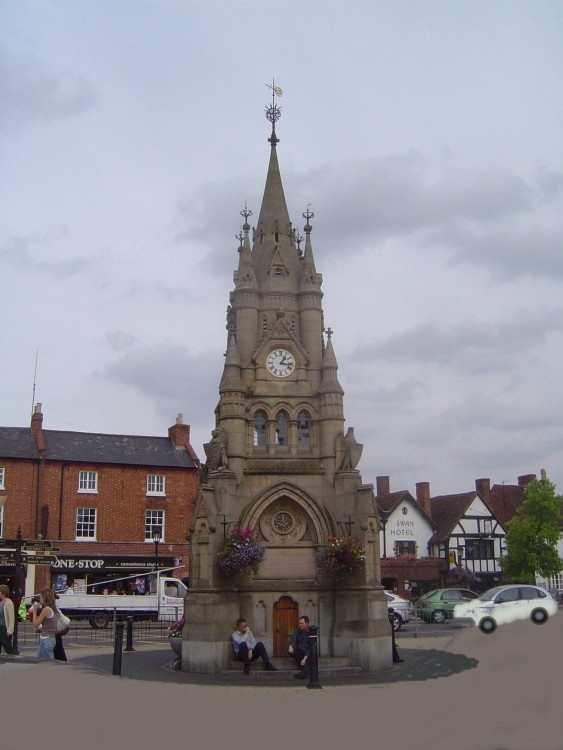 Statue in the square in Stratford on Avon