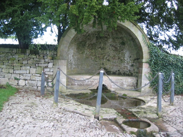 Unadorned well at Tissington, Derbyshire.
November 2004