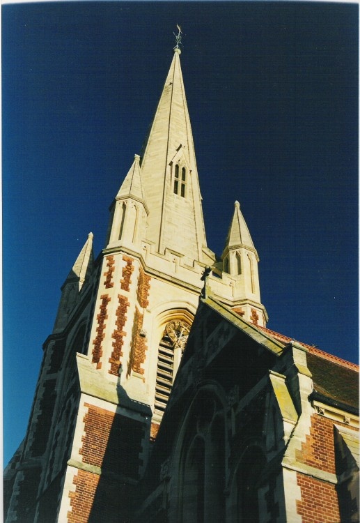 Church. Slough Town Centre