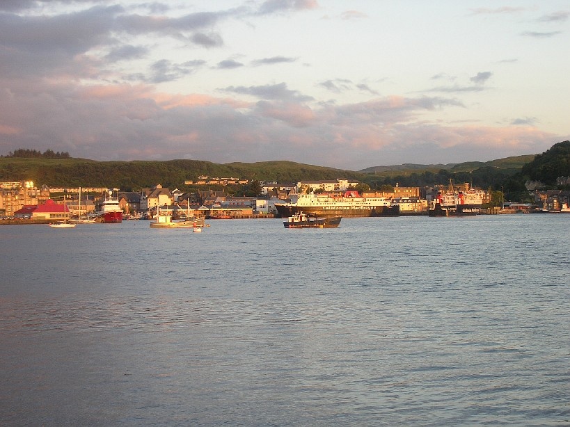Oban, view of harbour by sunset