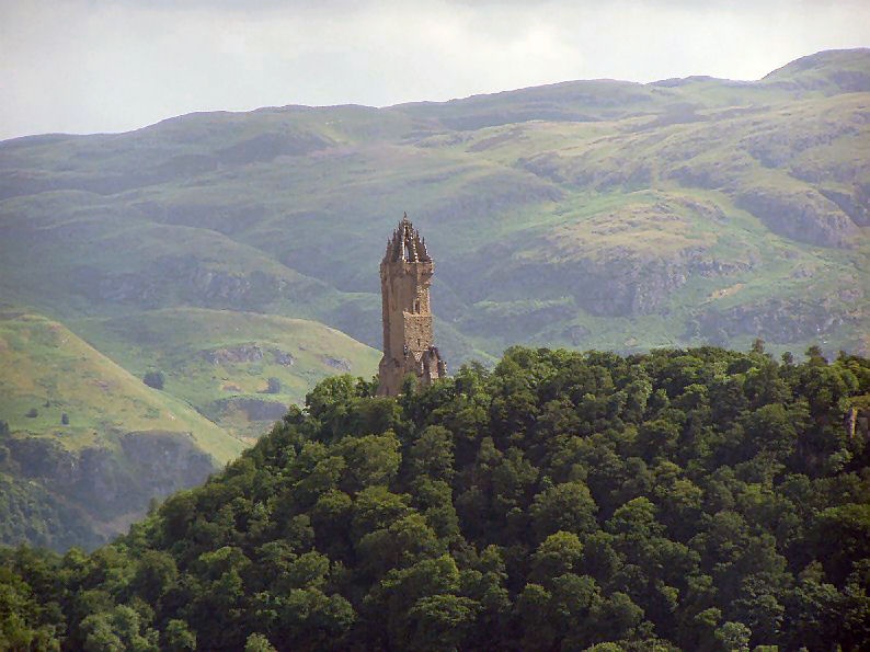 The National Wallace Monument near Stirling, Stirlingshire photo by Luc Hermans