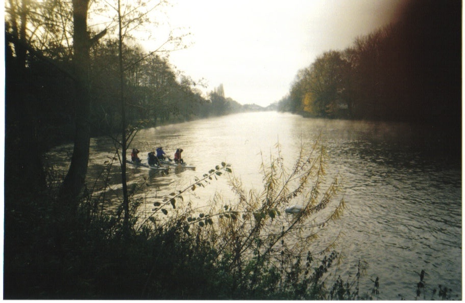 Rowers braving the Severn on a cold Worcester morning.