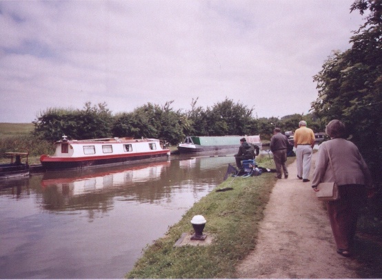 Berkhamsted - Tring by the canal