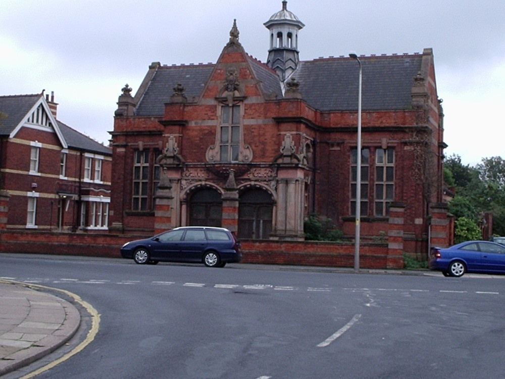 Photograph of old police station, brighogate.