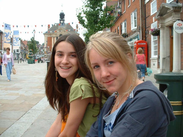 Two friends in Henley-on-Thames Town Centre