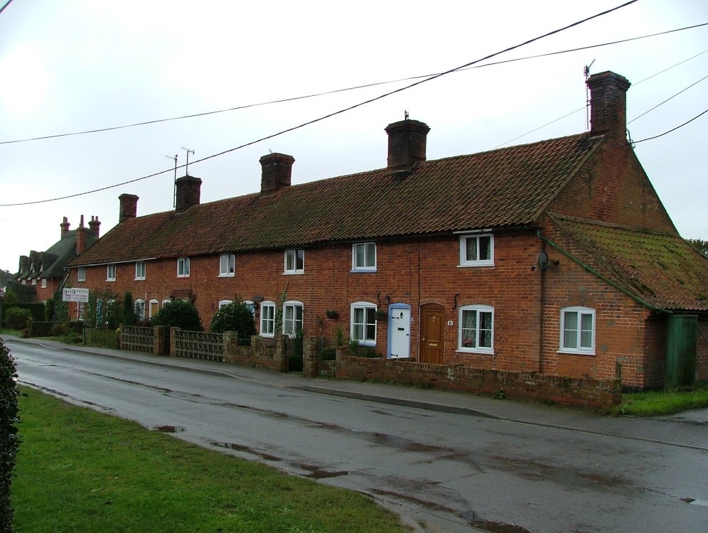 Long Row Cottages, Sudbourne, Suffolk