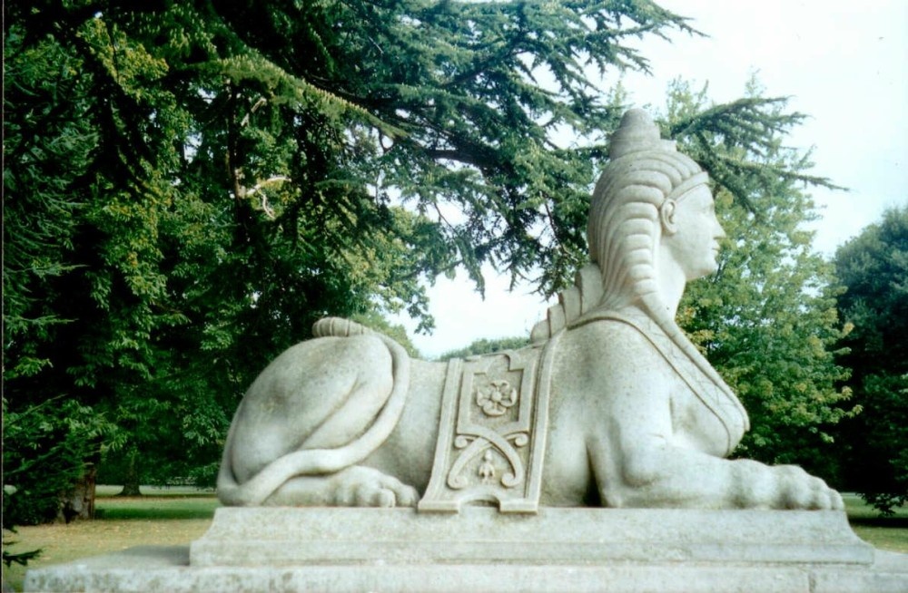 London - Chiswick House, Sept 2002