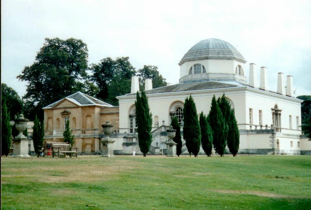 London - Chiswick House, Sept 2002