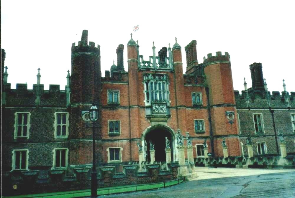 London - Hampton Court