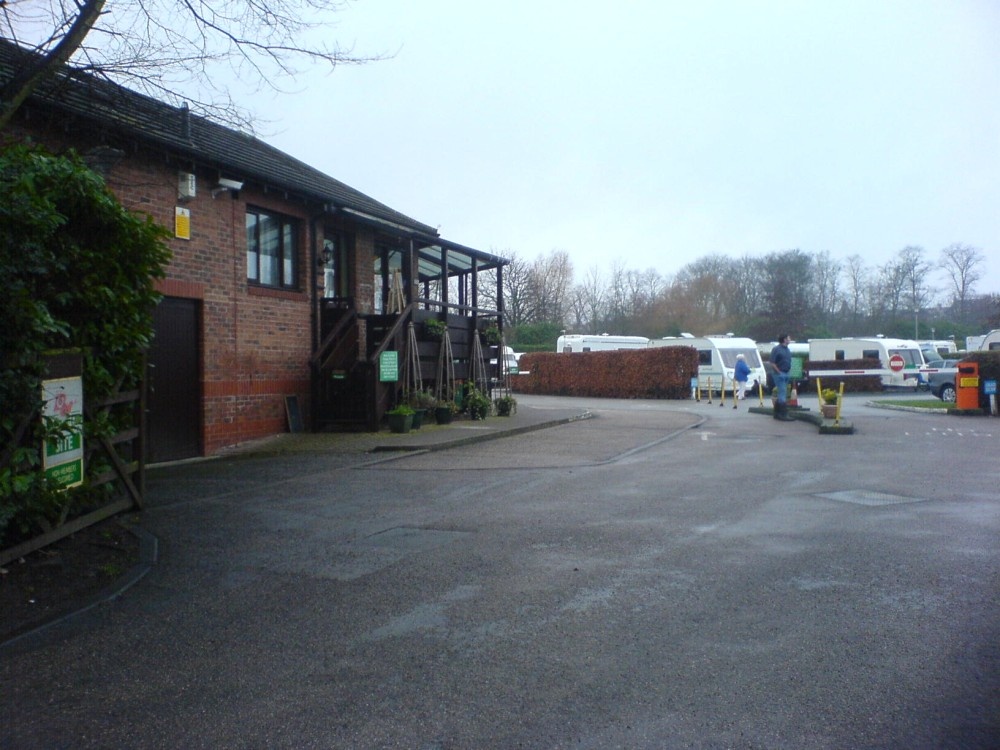 rowntree caravan club site, York
