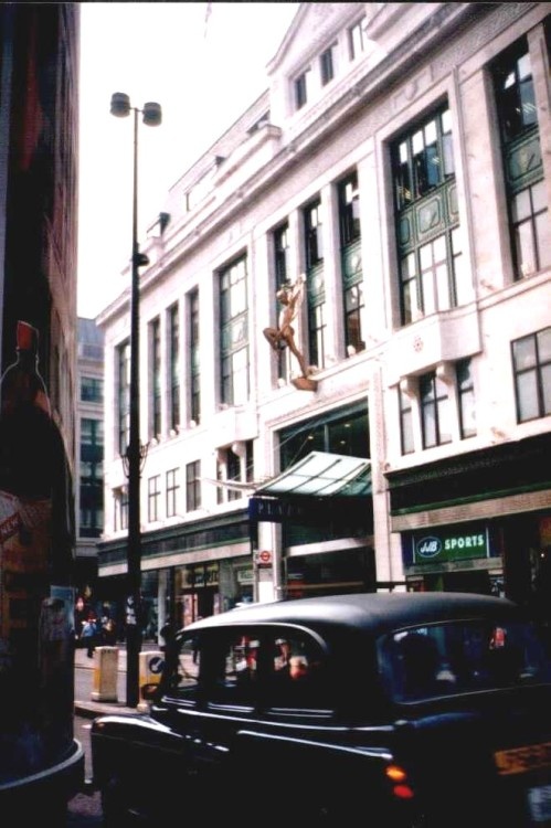 London - Oxford Street, May 1998