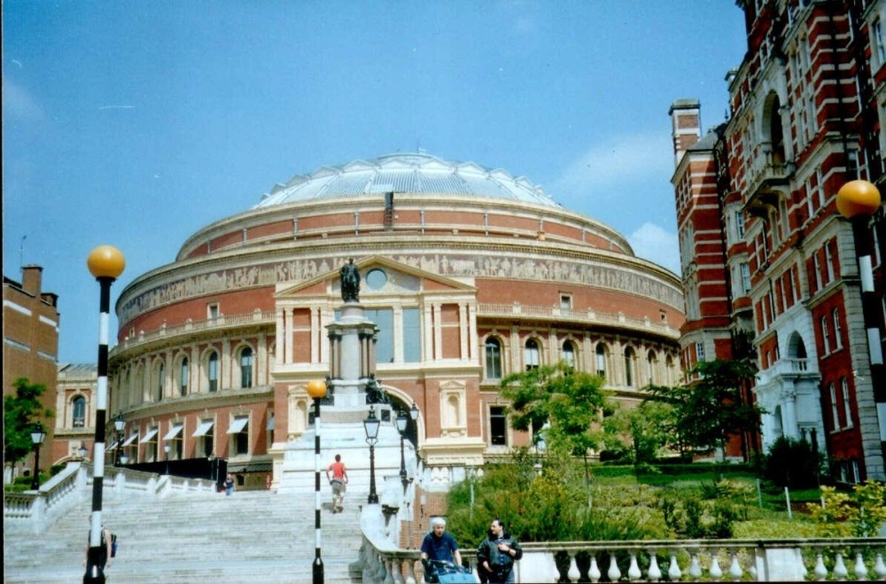 London - Royal Albert Hall, May 2004 photo by Anna Chaleva