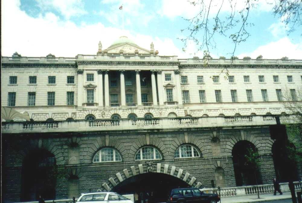London - Somerset House, May 2001 photo by Anna Chaleva