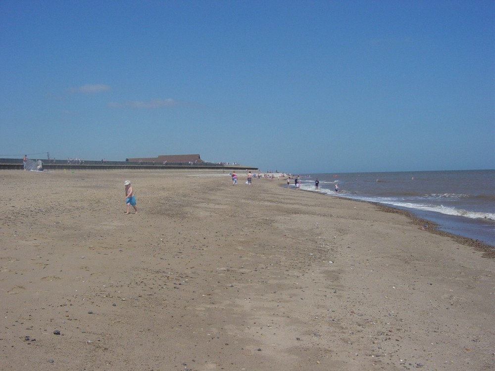 A Gorgeous view of Ingoldmells beach on a summers morning at 10:47AM