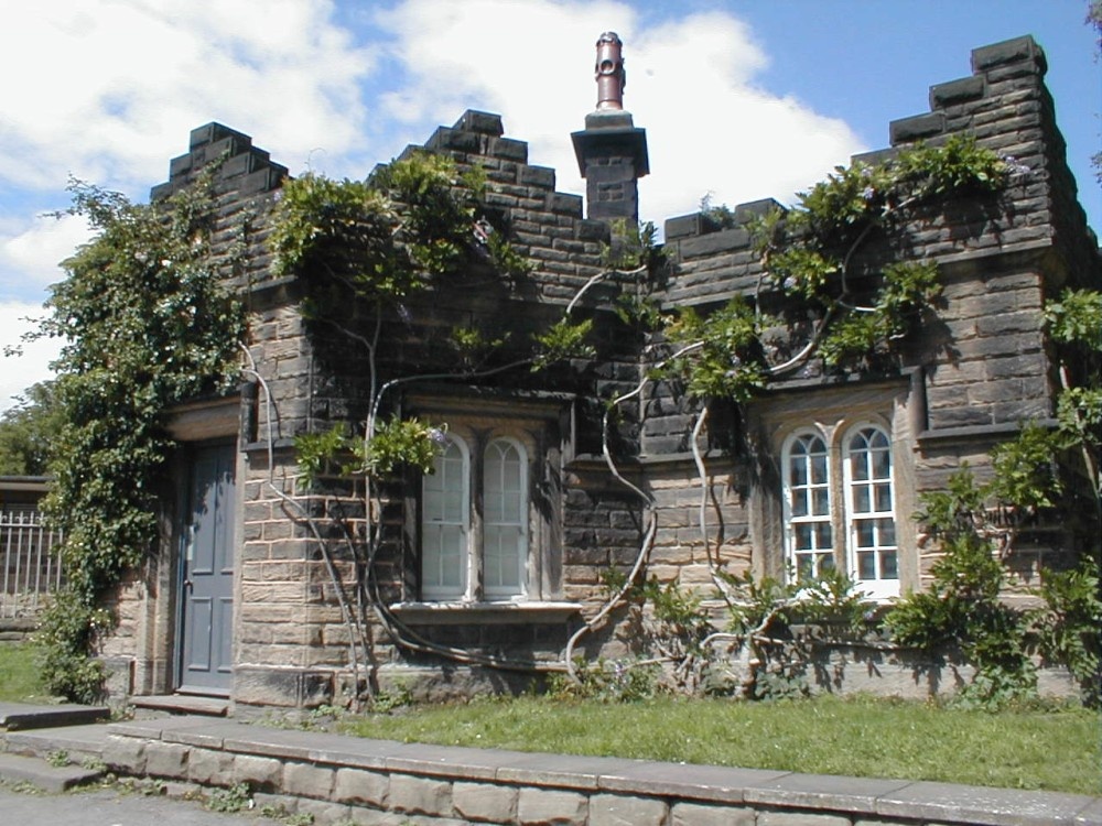 An old building on Newmillerdam, probably belonged to the game keeper, West Yorkshire.