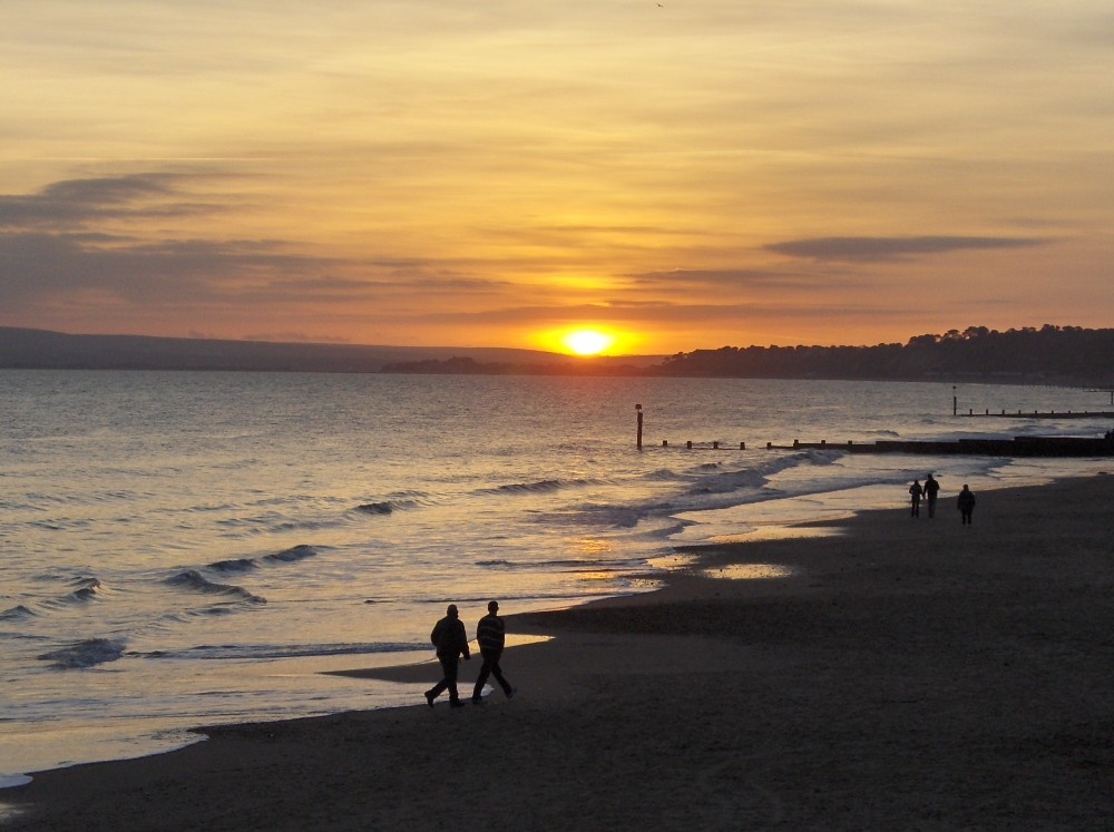 Sunset. Taken off Bournemouth pier. January 2006