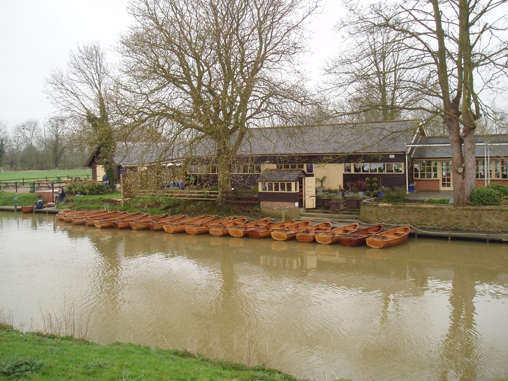 Boat hire, Dedham nr Flatford Mill