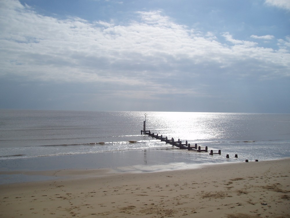 Photograph of Jaywick Beach (Essex) February 2005
