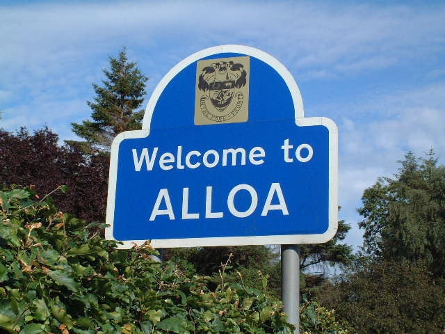 On the A907 approaching Alloa, Clackmannanshire, Scotland