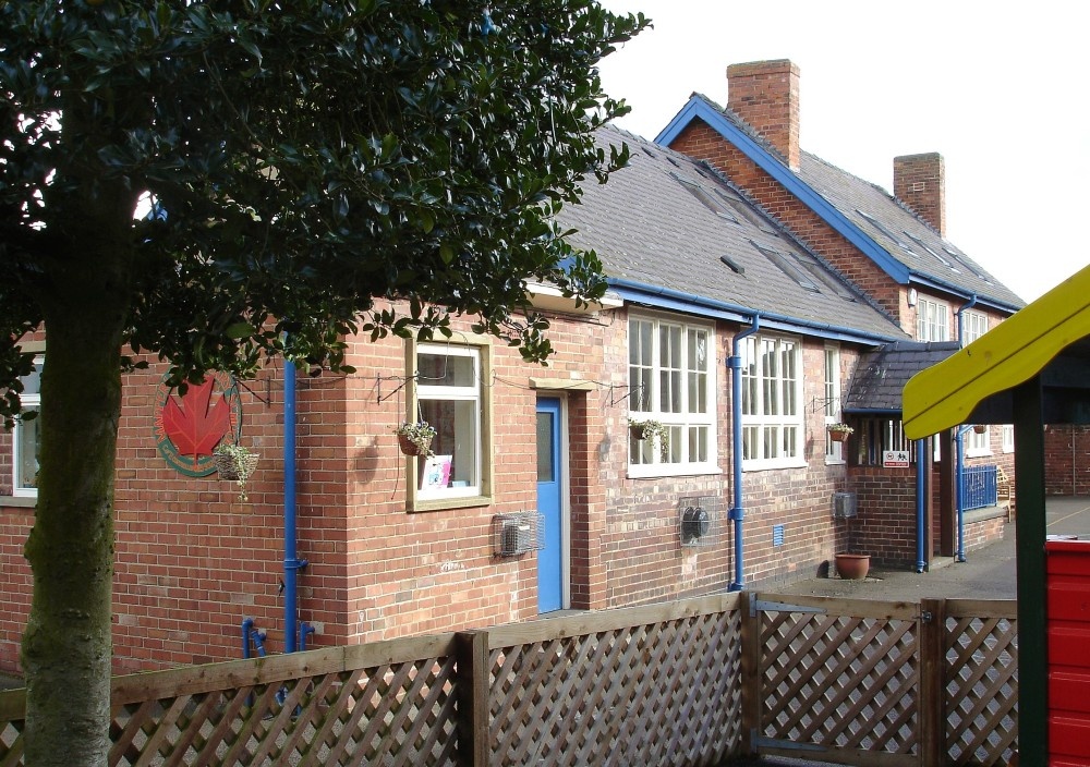 Photograph of Mapperley Primary School, Mapperley, Derbyshire