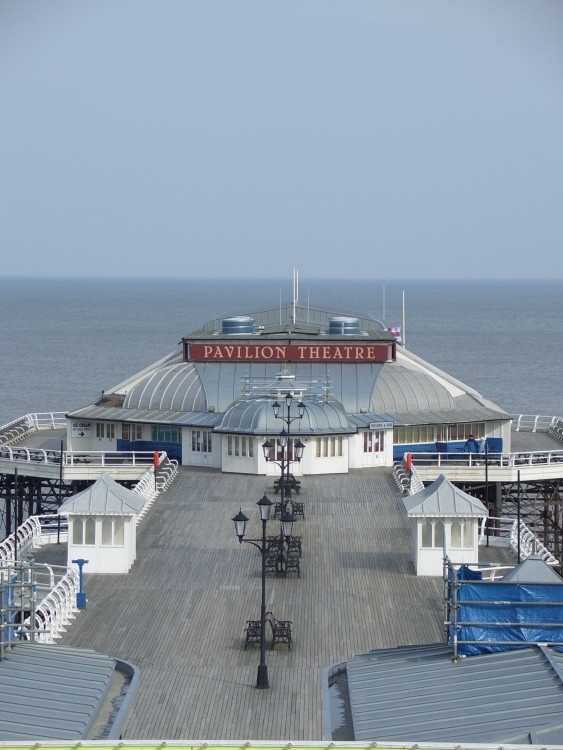 Cromer Pier, March 2006