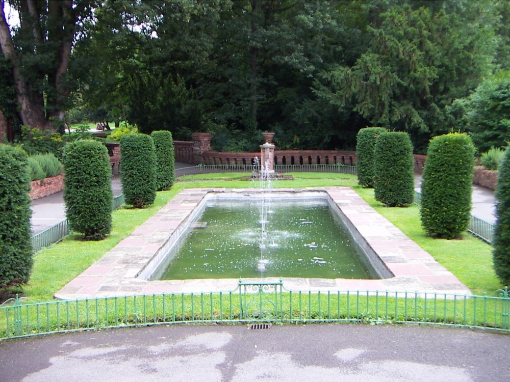 View in Cheltenham Park - August 2004