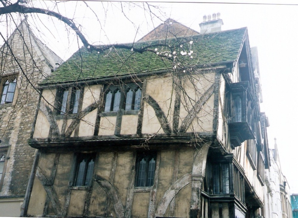 A very old house, in Oxford, Oxfordshire