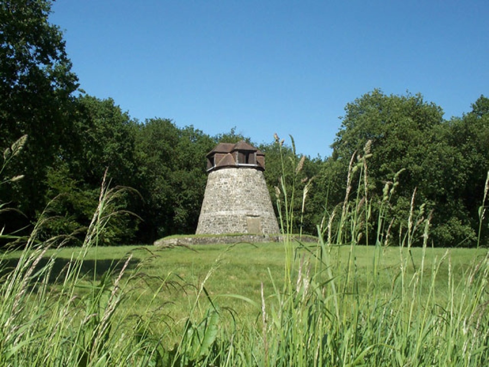 Photograph of East Knoyle Mill, East Knoyle, Wiltshire.