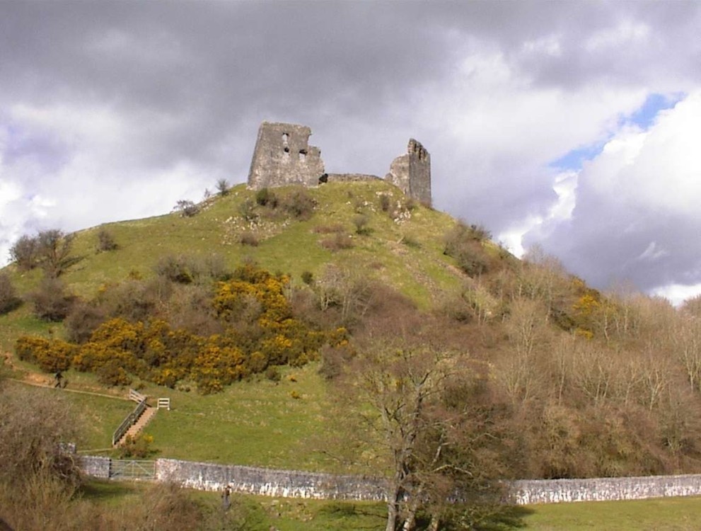 Dryslwyn Castle, 5m W of Llandeilo, Carmarthenshire
SN 554 204 photo by Alan Mayer