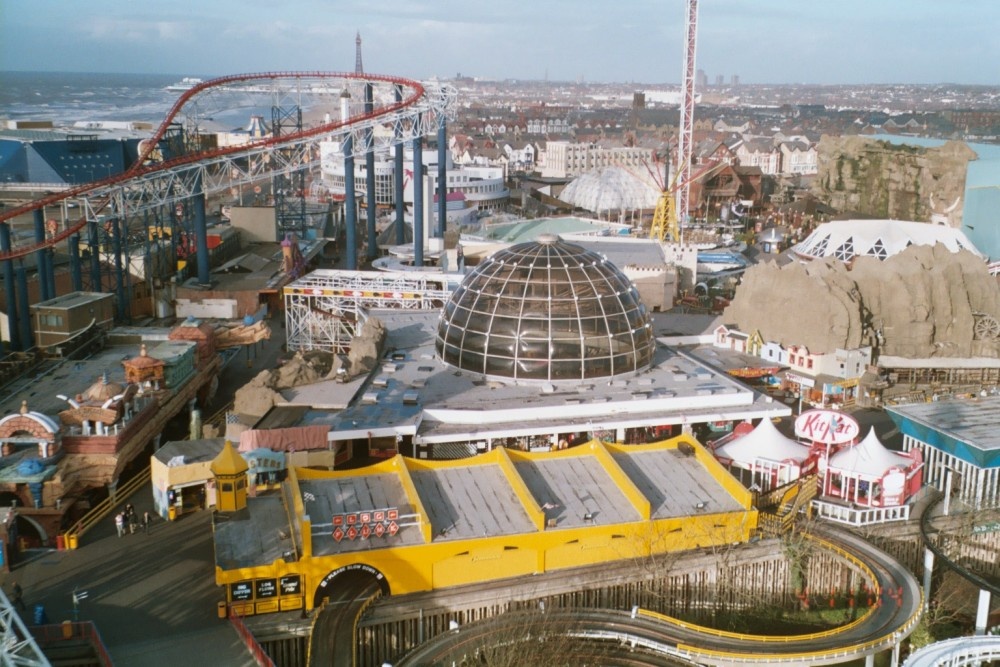 Blackpool Pleasure Beach from the Spin Doctor