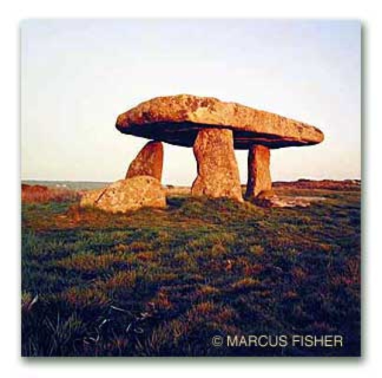 Lanyon Quoit, (5,000-6,000 year old ancient burial chamber) Bosullow, Cornwall, England