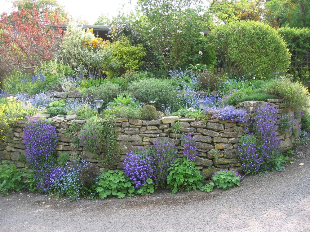 Snowshill garden, Snowshill, Gloucestershire