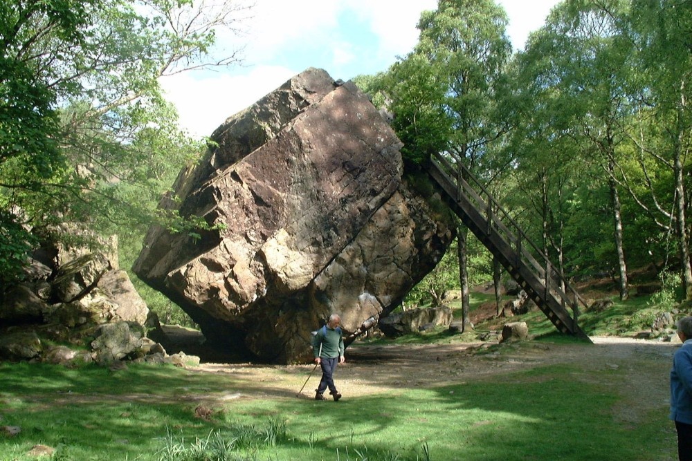 A picture of The Bowder Stone photo by Pete Bilsdon