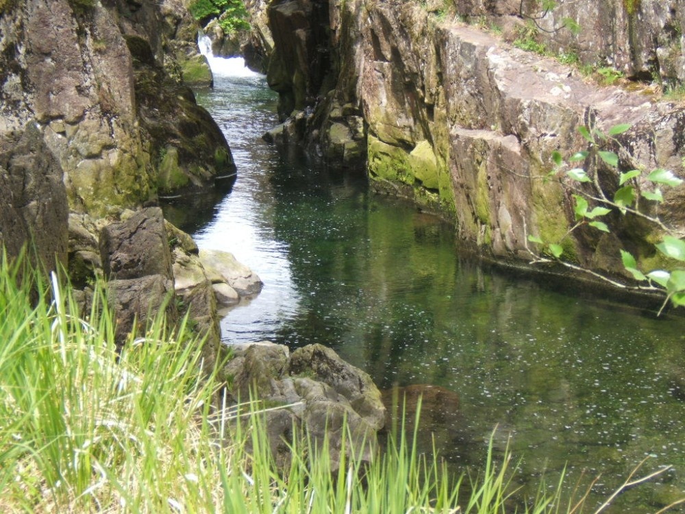 Photograph of River Duddon at Birks bridge, between Seathwaite and Cockley Beck.