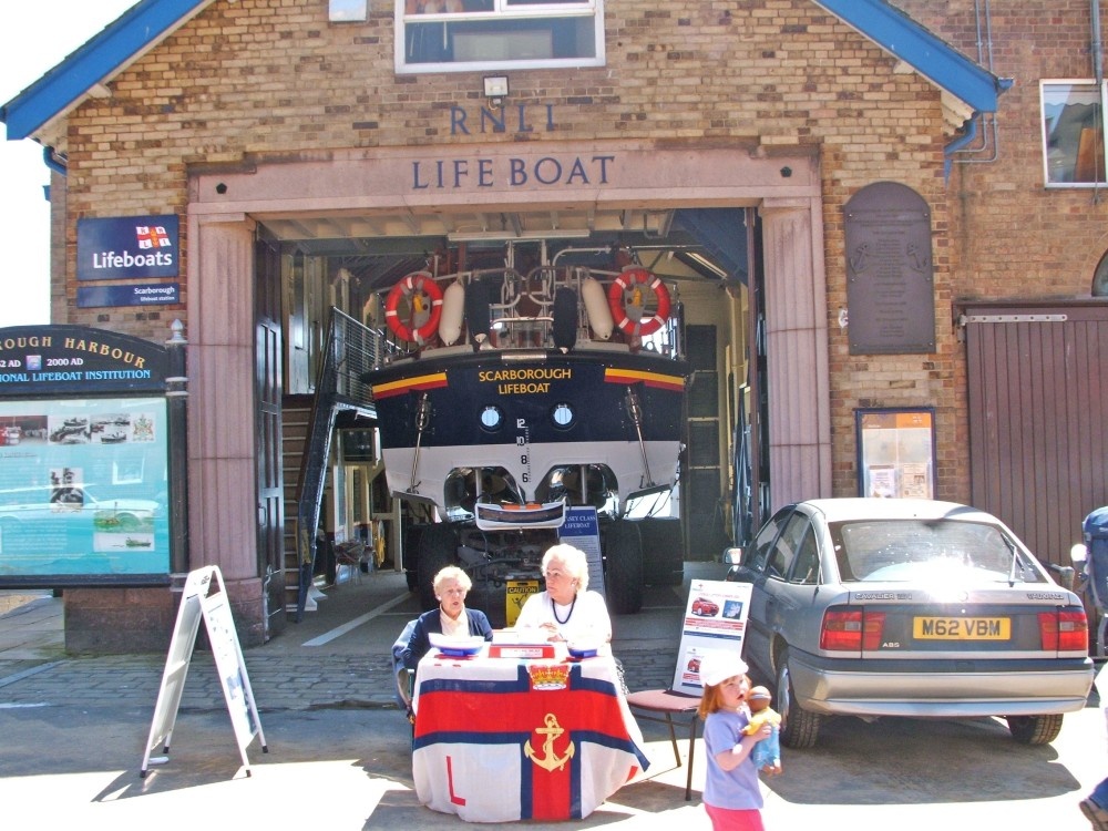 Scarborough life boat=) (05-06-2006)