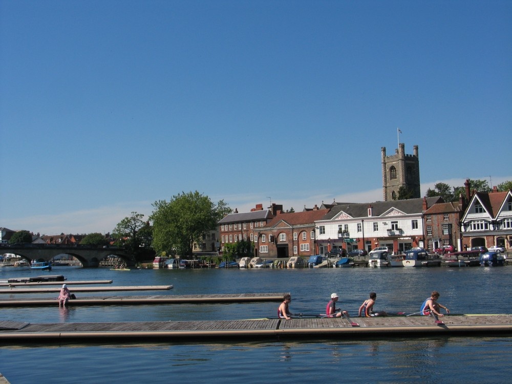 Henley-on-Thames, getting ready for the Regatta