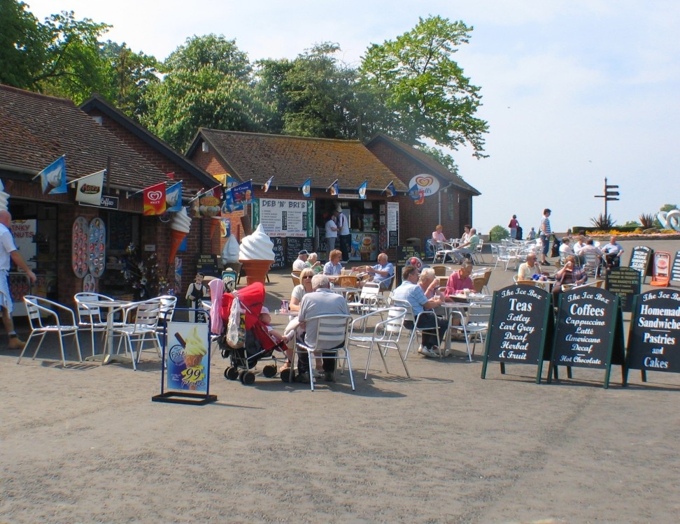 Maldon, Essex  { Refreshment Area ]