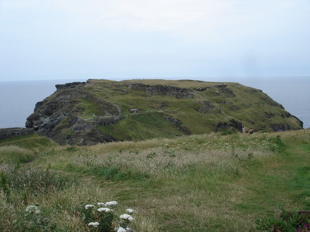 A picture of King Arthur's Mount,(Castle), Tintagel, Cornwall.