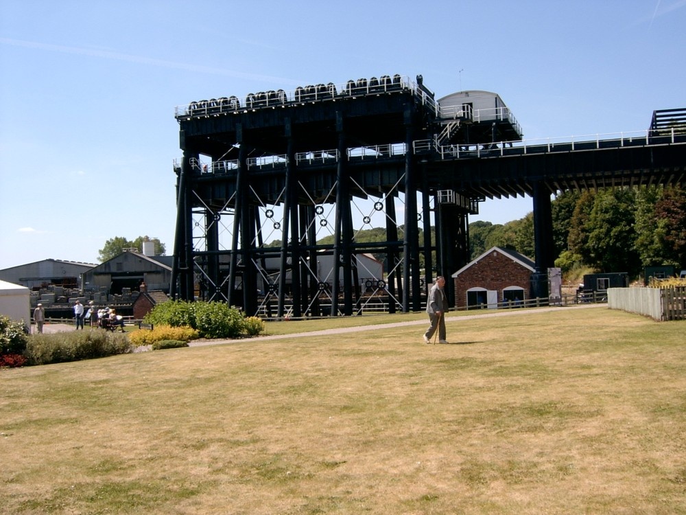The Anderton Boat Lift in Cheshire photo by Dickie Bird