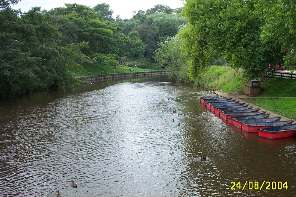 Photograph of The boating lake at Morpeth Park, Northumberland.