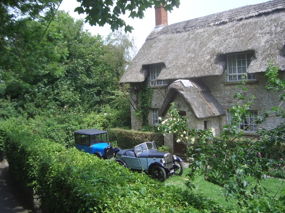 Photograph of Cottage near Freshwater, Isle of Wight. Taken from an open top bus.