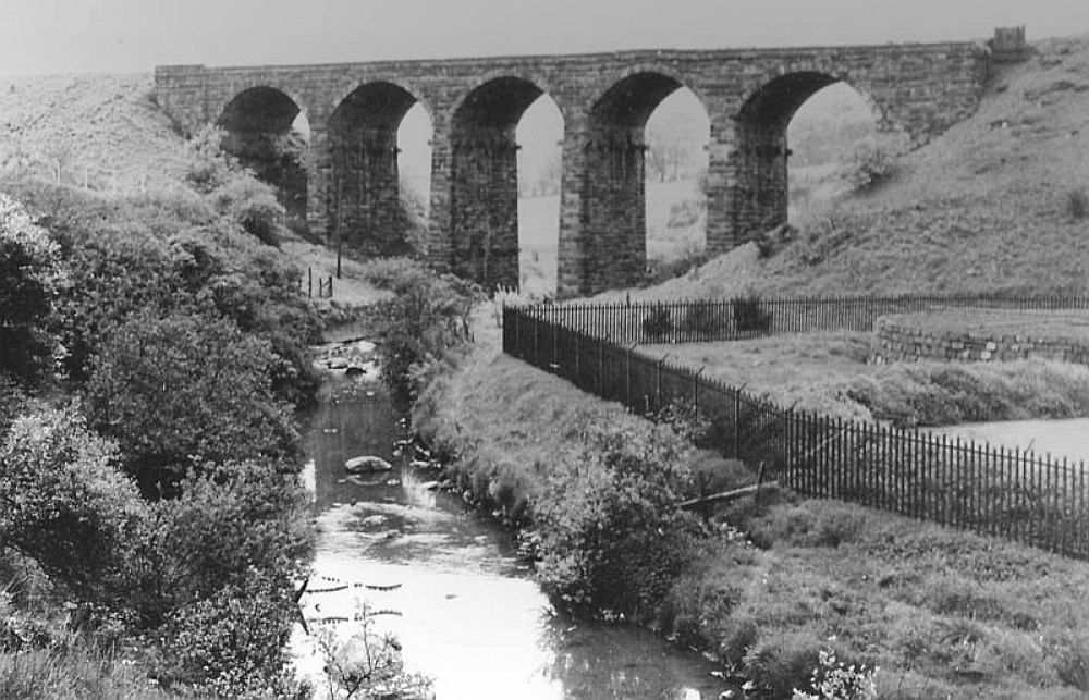 Breich Viaduct - demolished in the late 1960's - early 1970's