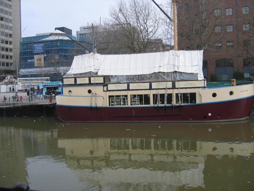 Floating restaurant at The City Centre, Bristol