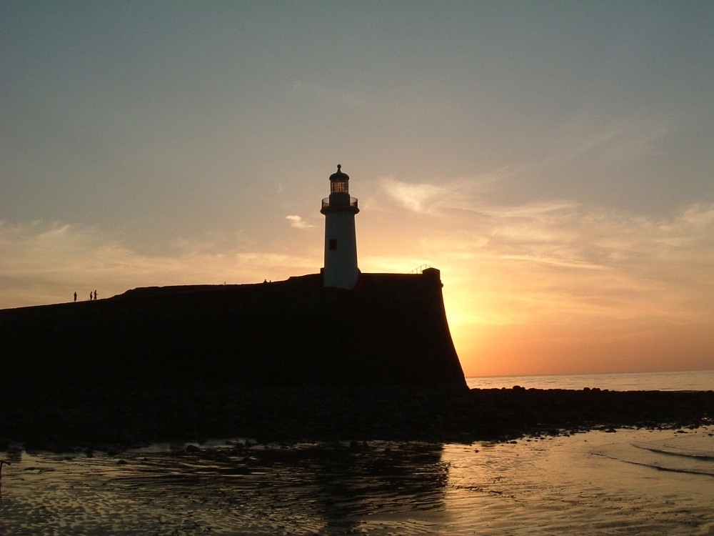 Whitehaven West Pier at sunset September 2006