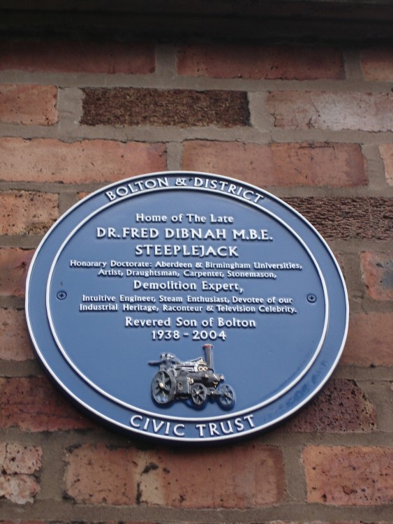 A picture of the Blue Plaque at Fred Dibnah's House, Bolton, Lancashire.