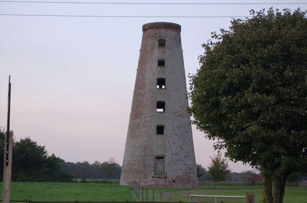 Photograph of An old Disused windmill at East Kirkby at sunset in October 2006